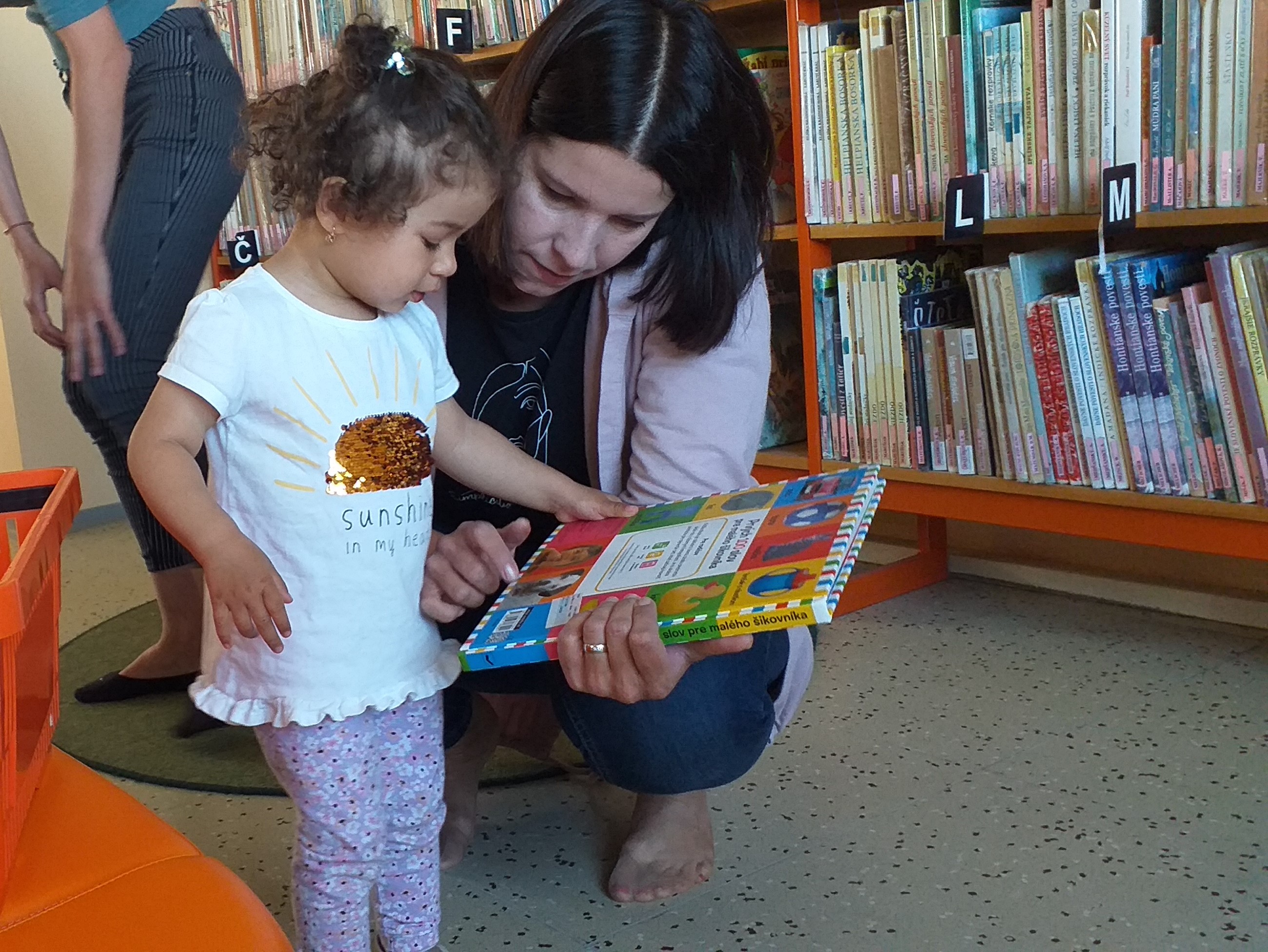 Najmenšie detičky opäť čítali s Kamilou Hammelovou