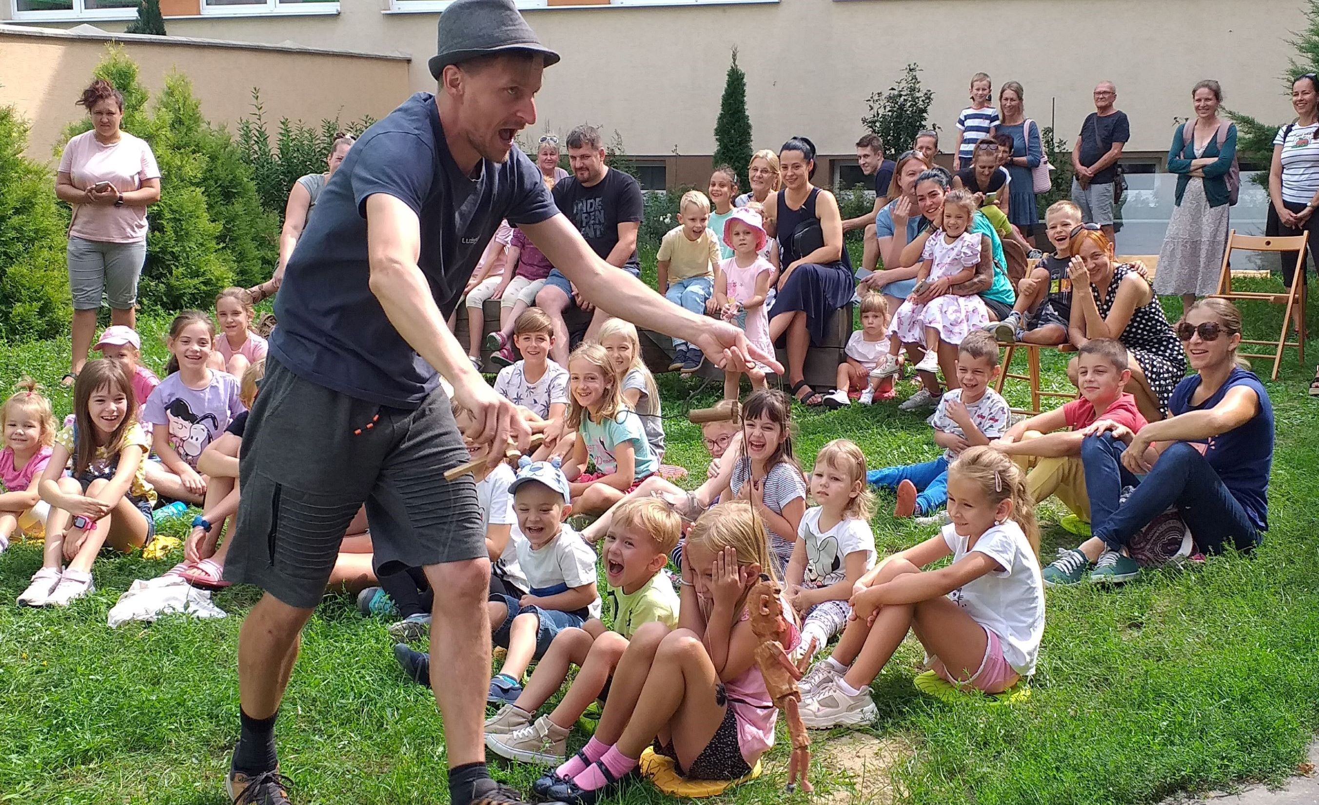 Kolofóna sa netreba báť, rozosmeje azda každého