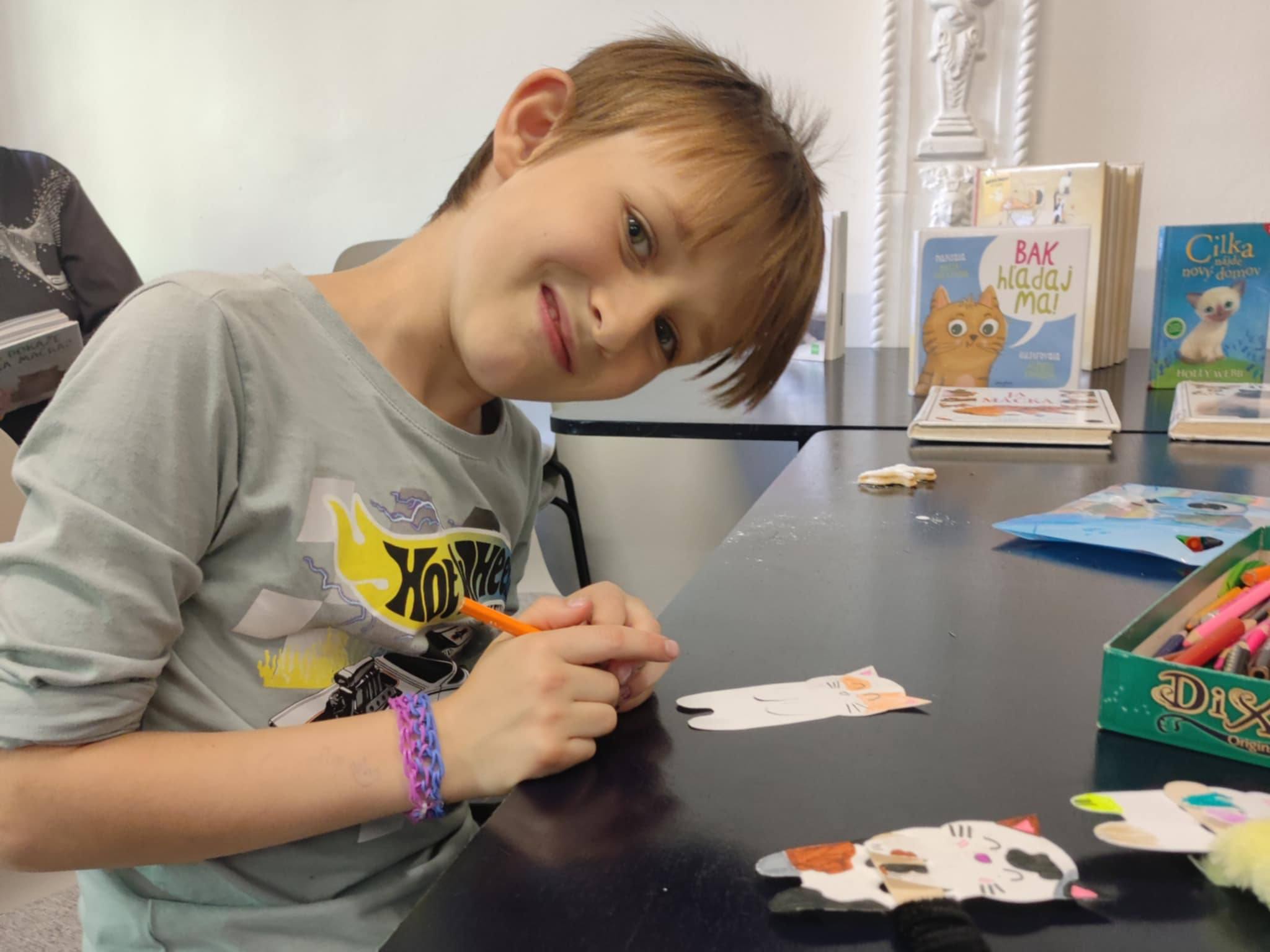 8ab6981f-2566-41b8-921d-de72c7257ea5.jfif