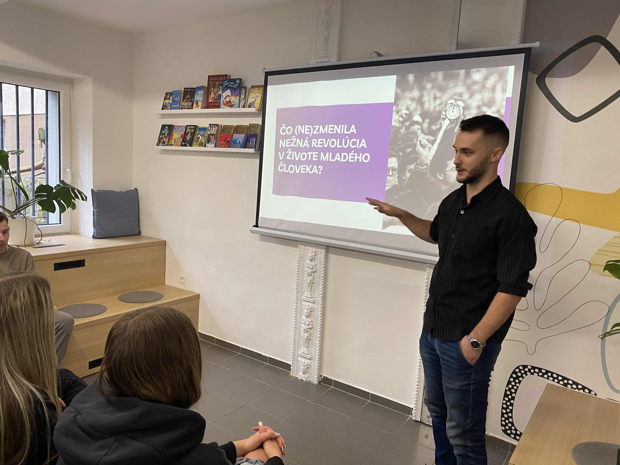 Zmenila náš život Nežná revolúcia?